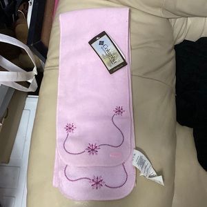 Columbia Sportswear Women’s Scarf